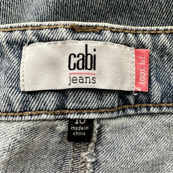 CAbi 6071 ‘100% Boyfriend’ Distressed Jeans Women’s Size 10 - Picture 5 of 10